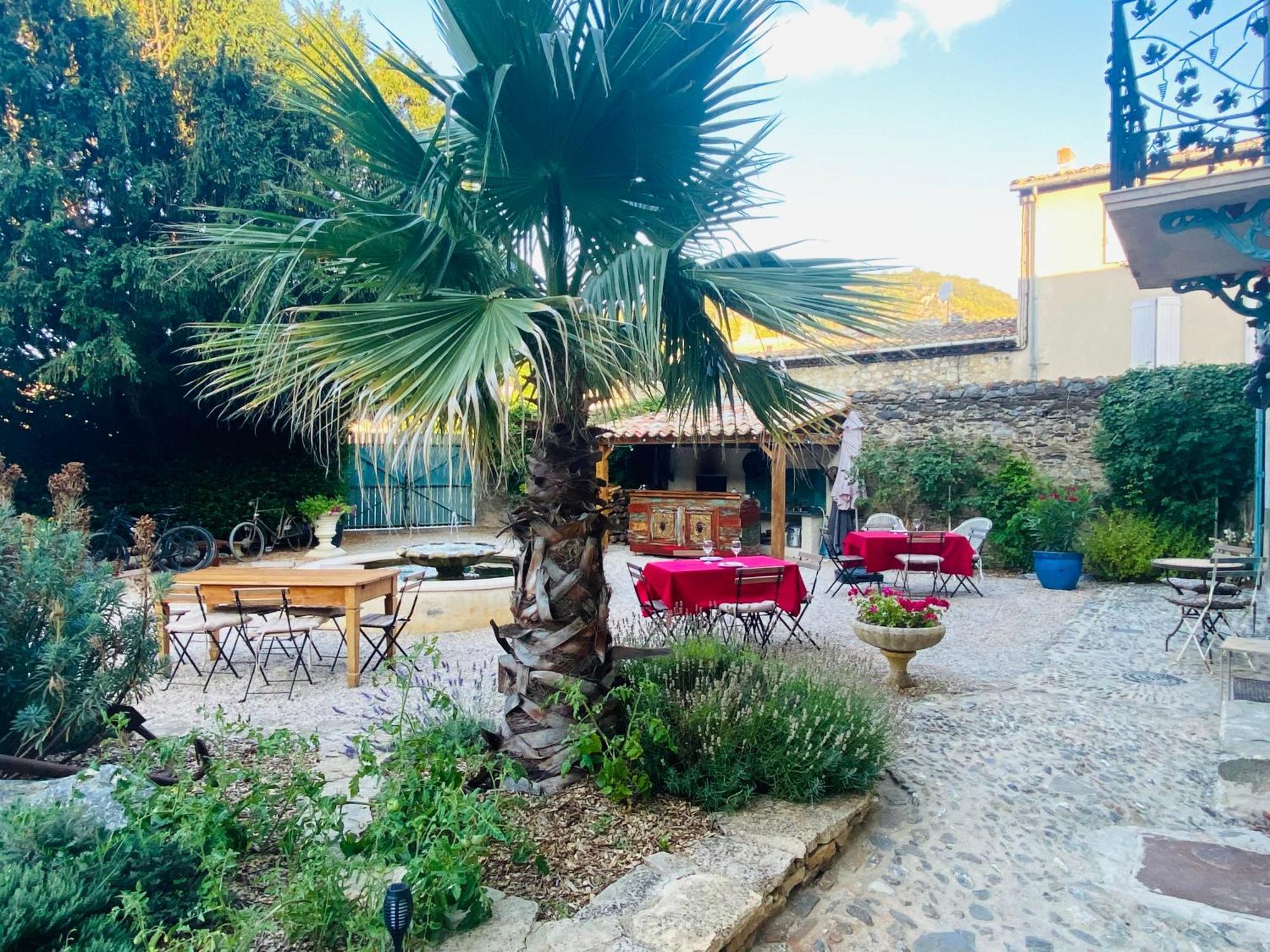 Aux Berges Du Libre Bed and Breakfast Felines-Termenes Buitenkant foto