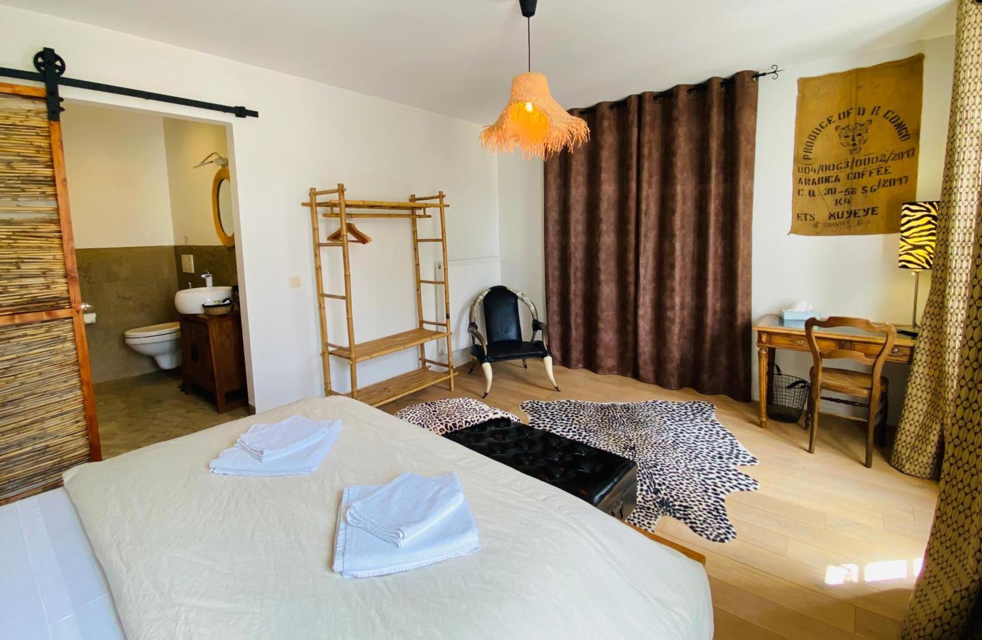 Aux Berges Du Libre Bed and Breakfast Felines-Termenes Kamer foto